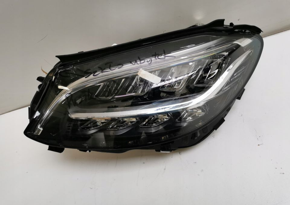 LAMPA MERCEDES C KLASA A2059065906 LIFT LEWA - Передняя фара для Грузовиков: фото 1 LAMPA MERCEDES C KLASA A2059065906 LIFT LEWA - Передняя фара для Грузовиков: фото 1