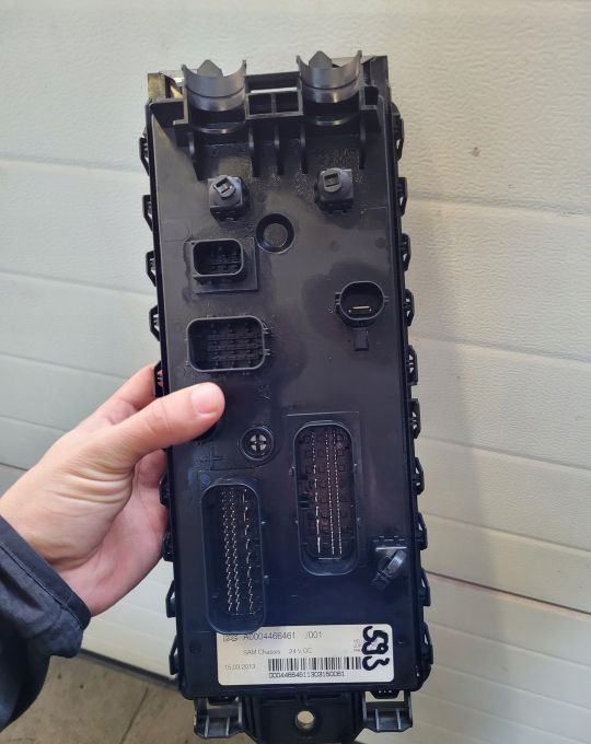 MODUŁ SAM MERCEDES ACTROS A0004466461 - Блок управления для Грузовиков: фото 1 MODUŁ SAM MERCEDES ACTROS A0004466461 - Блок управления для Грузовиков: фото 1