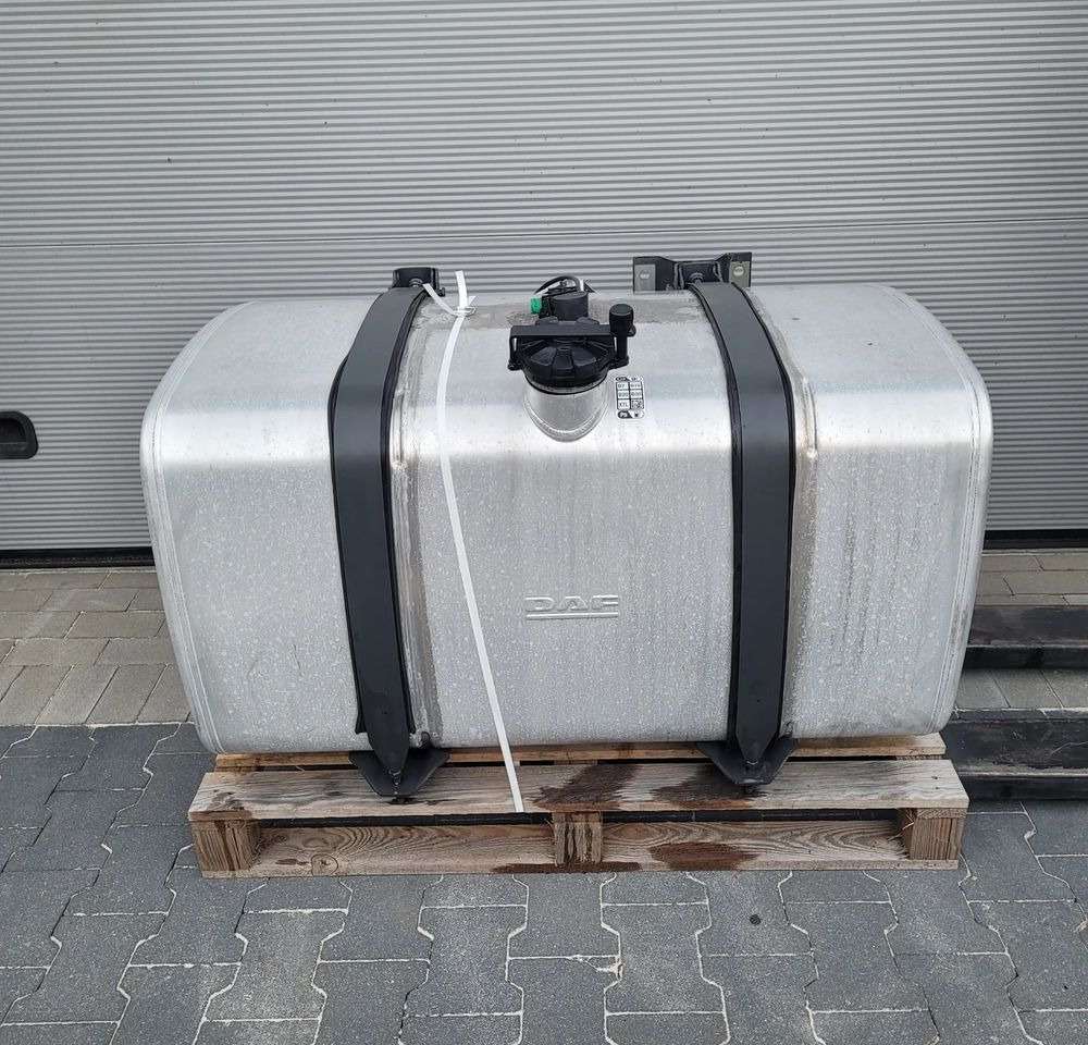 ZBIORNIK PALIWA DAF XF 430L 1681824 LIFT 2020R 113X63X68 CM CHWALIM116 - Подготовка топлива для Грузовиков: фото 1 ZBIORNIK PALIWA DAF XF 430L 1681824 LIFT 2020R 113X63X68 CM CHWALIM116 - Подготовка топлива для Грузовиков: фото 1