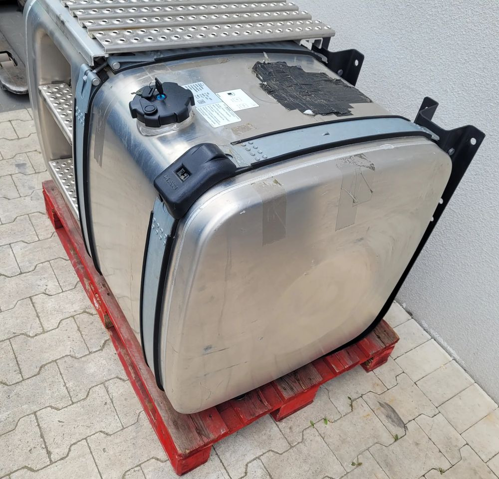 ZBIORNIK PALIWA MAN TGX TG3 81.12201-6929 460L CHWALIM116 - Топливный бак для Грузовиков: фото 2 ZBIORNIK PALIWA MAN TGX TG3 81.12201-6929 460L CHWALIM116 - Топливный бак для Грузовиков: фото 2