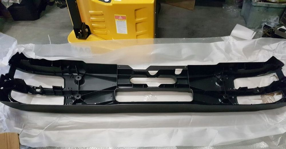 ZDERZAK MAN L2000 NOWY JAKOSC - Бампер для Грузовиков: фото 2 ZDERZAK MAN L2000 NOWY JAKOSC - Бампер для Грузовиков: фото 2