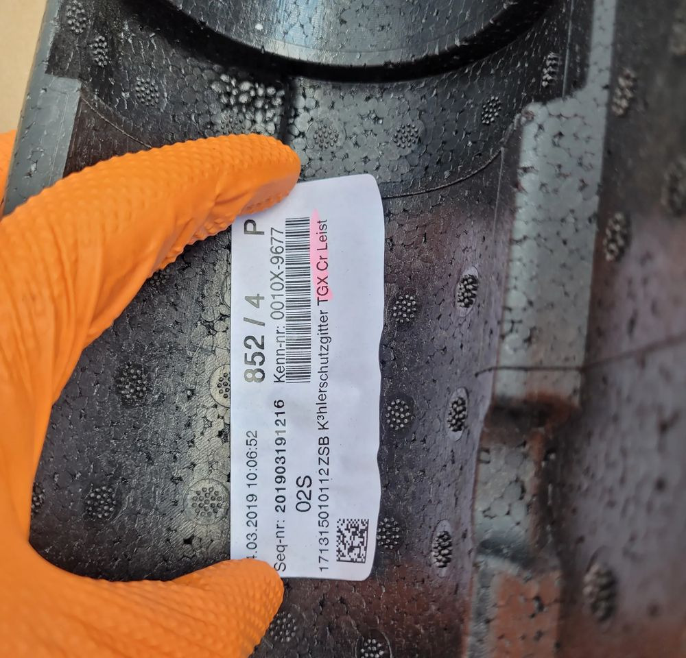 ZDERZAK MAN TGX E6 CHROM LIFT NOWY ORYGINAŁ CHWALIM116 - Бампер для Грузовиков: фото 4 ZDERZAK MAN TGX E6 CHROM LIFT NOWY ORYGINAŁ CHWALIM116 - Бампер для Грузовиков: фото 4