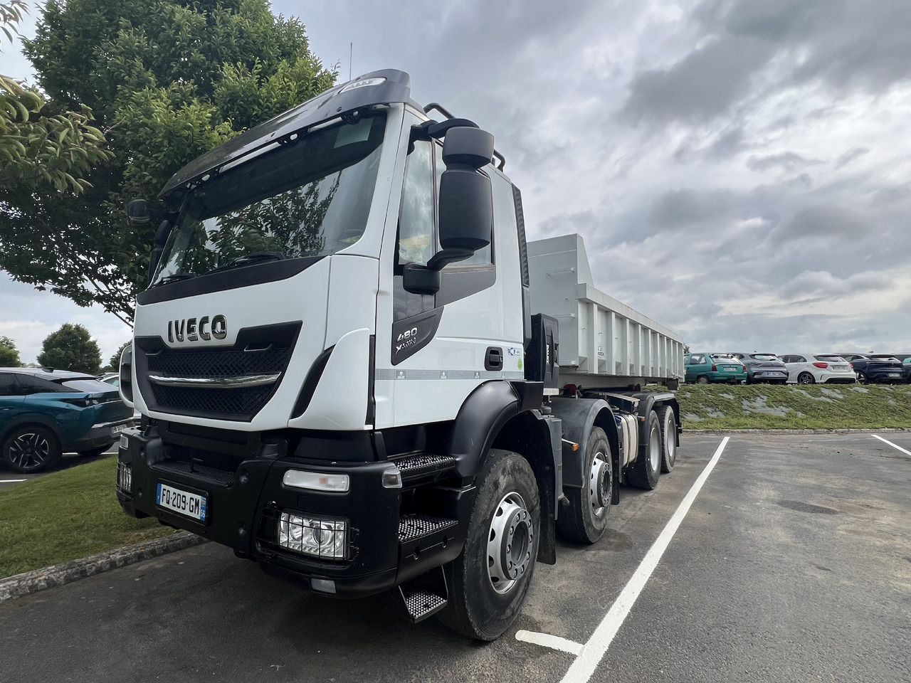Iveco 8x4 bras Dalby - Крюковой мультилифт: фото 1 Iveco 8x4 bras Dalby - Крюковой мультилифт: фото 1