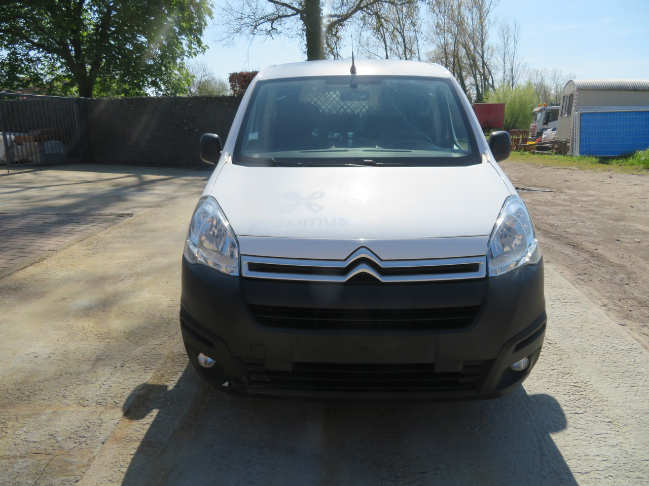 CITROËN Berlingo 1.6 BlueHDi CLUB - Цельнометаллический фургон: фото 2 CITROËN Berlingo 1.6 BlueHDi CLUB - Цельнометаллический фургон: фото 2