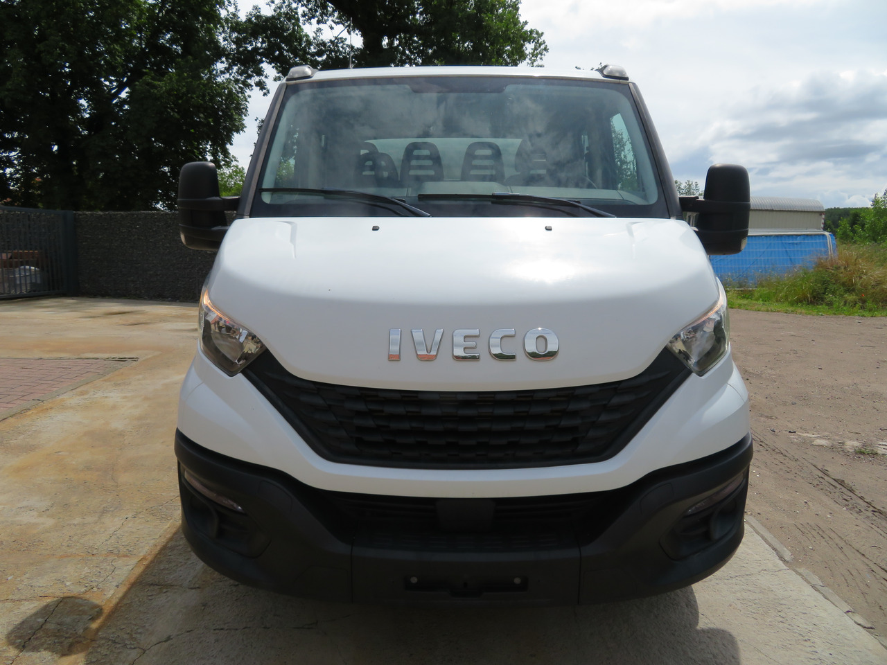 IVECO Daily 35C16 3.0 Dubbel cabine - Малотоннажный самосвал, Грузопассажирский фургон: фото 2 IVECO Daily 35C16 3.0 Dubbel cabine - Малотоннажный самосвал, Грузопассажирский фургон: фото 2