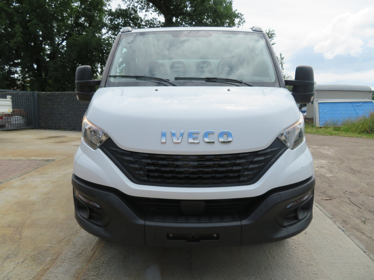 IVECO Daily 35C16 3.0 Dubbel cabine - Малотоннажный самосвал, Грузопассажирский фургон: фото 2 IVECO Daily 35C16 3.0 Dubbel cabine - Малотоннажный самосвал, Грузопассажирский фургон: фото 2