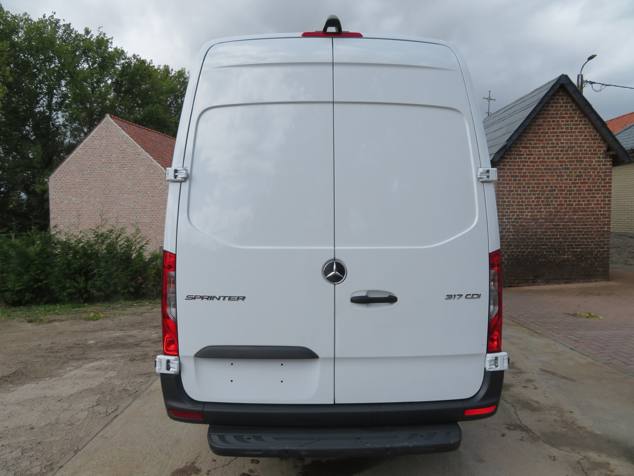Новый Цельнометаллический фургон Mercedes-Benz Sprinter 317cdi - A3H2: фото 6
