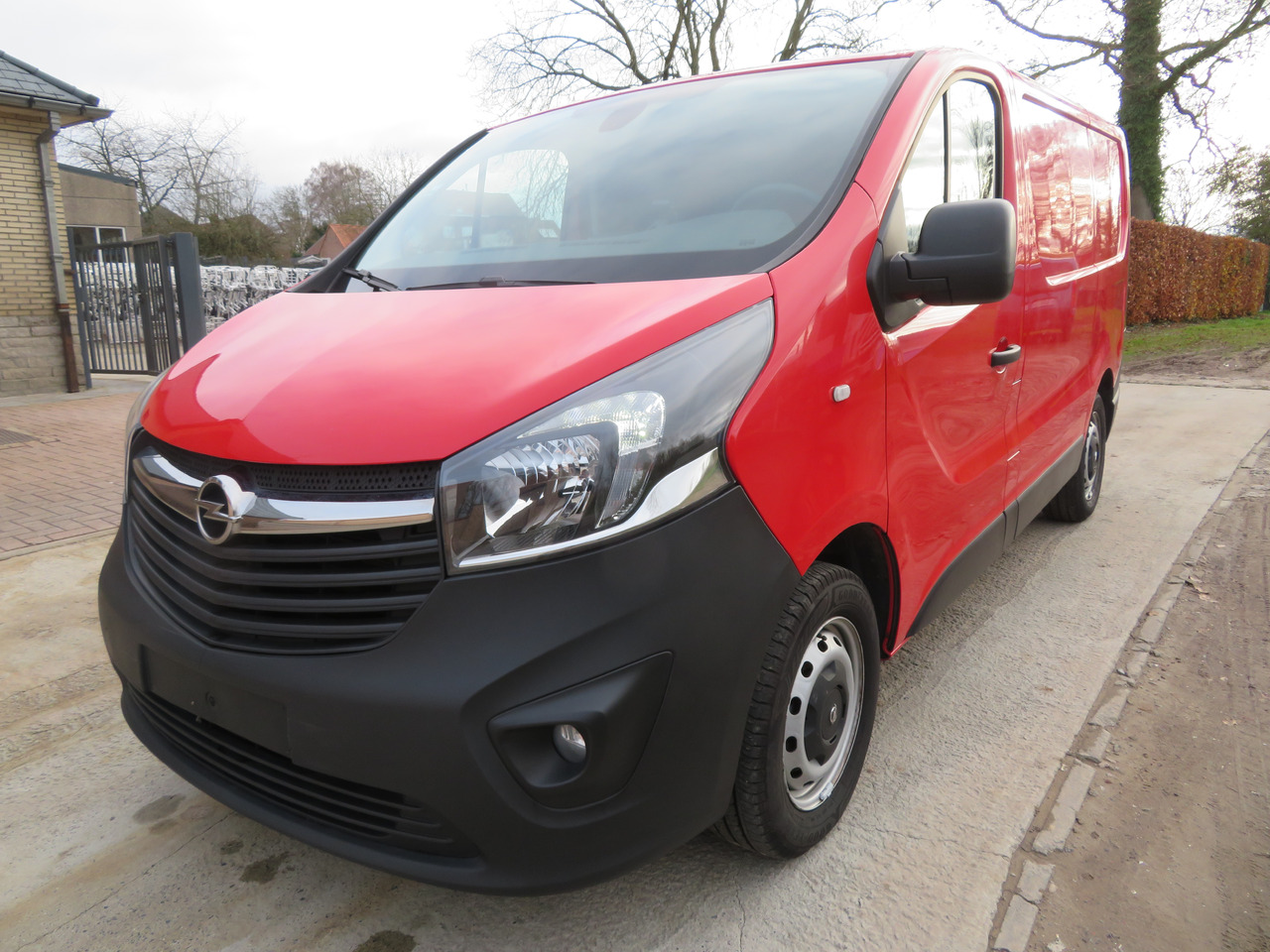 Opel Vivaro 1.6CDTI BI-Turbo - L1H1 - Легковой фургон: фото 3 Opel Vivaro 1.6CDTI BI-Turbo - L1H1 - Легковой фургон: фото 3