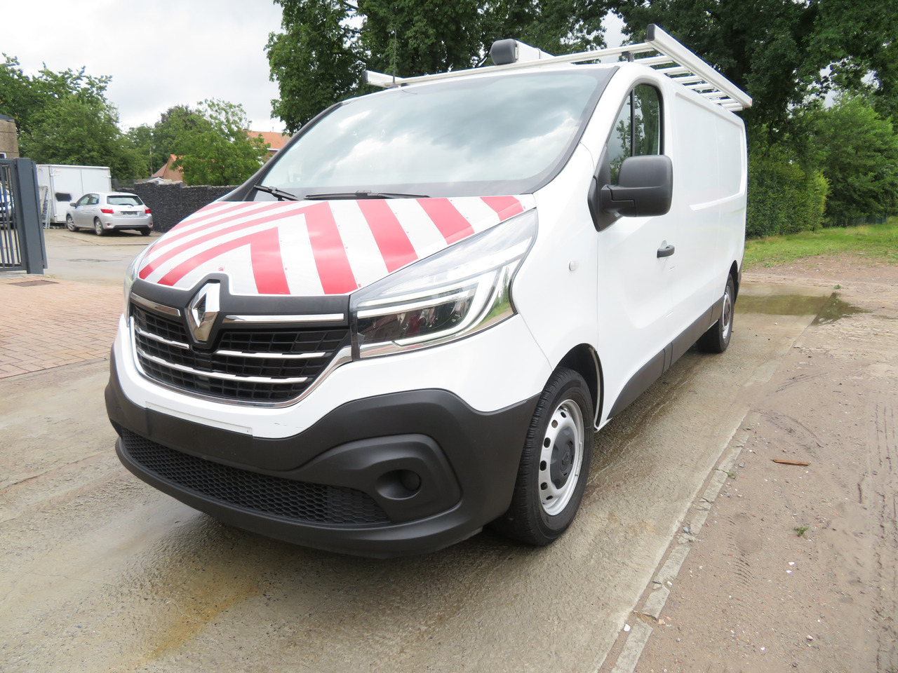 RENAULT Trafic 2.0dCi - L2H1 - Легковой фургон: фото 3 RENAULT Trafic 2.0dCi - L2H1 - Легковой фургон: фото 3
