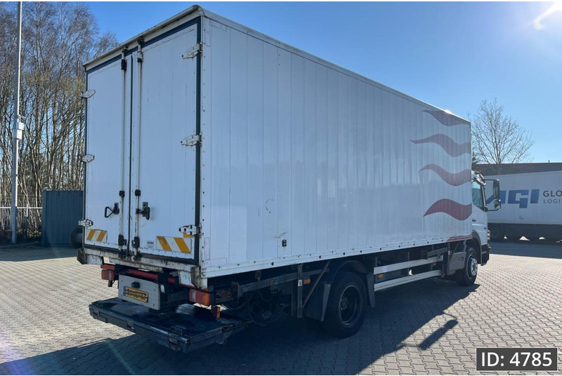 Mercedes-Benz Atego 1318 Day Cab, Euro 5, BDF / EPS automatic / DHOLLANDIA 2000KG - Грузовик-контейнеровоз/ Сменный кузов: фото 3 Mercedes-Benz Atego 1318 Day Cab, Euro 5, BDF / EPS automatic / DHOLLANDIA 2000KG - Грузовик-контейнеровоз/ Сменный кузов: фото 3