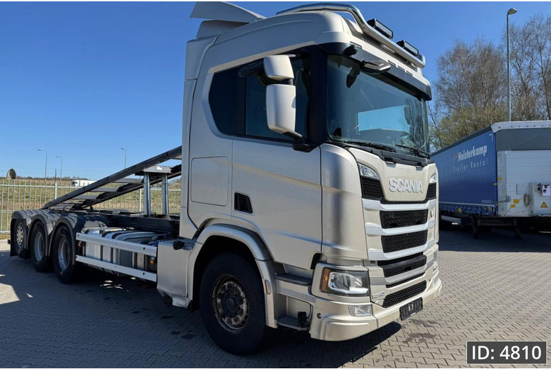 Scania R540 Topline, Euro 6, / 8x4 / BDF / Lift axle / frame 7.4 m - Грузовик-контейнеровоз/ Сменный кузов: фото 4 Scania R540 Topline, Euro 6, / 8x4 / BDF / Lift axle / frame 7.4 m - Грузовик-контейнеровоз/ Сменный кузов: фото 4