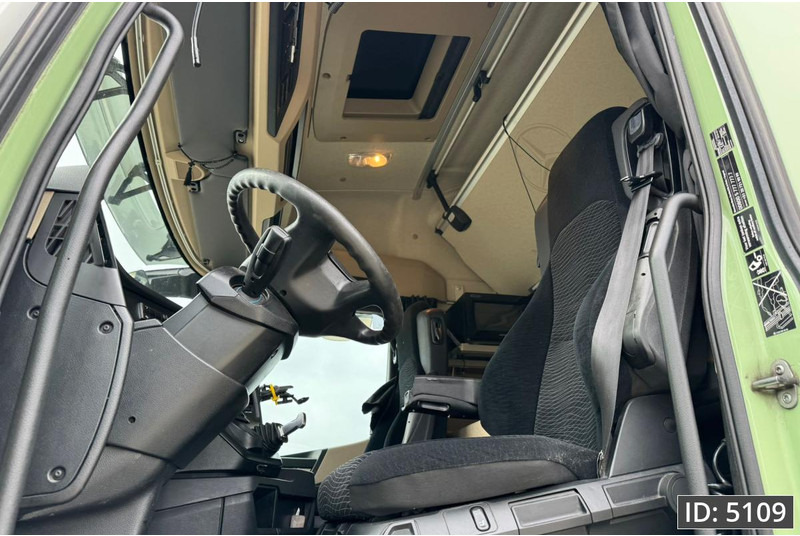 Mercedes-Benz Actros 1836 StreamSpace, Euro 6 - Тягач: фото 5 Mercedes-Benz Actros 1836 StreamSpace, Euro 6 - Тягач: фото 5