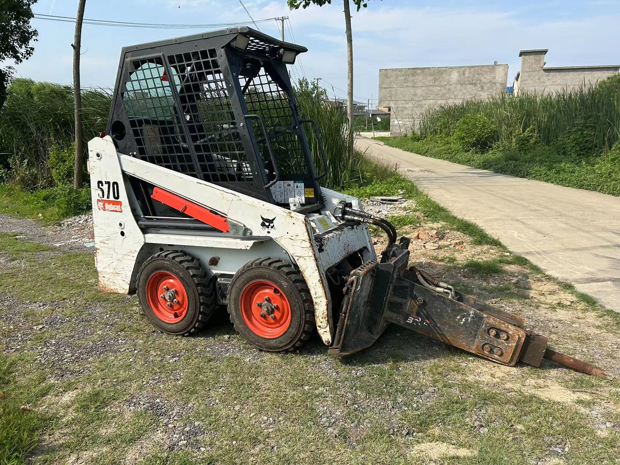 Мини-погрузчик с бортовым поворотом BOBCAT S70 Skid Steer Loader Click for Discount: фото 5