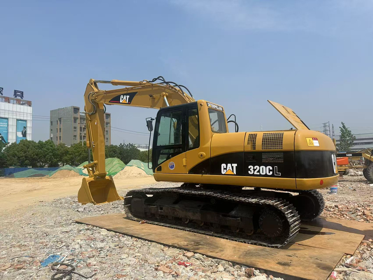 CAT 320CL - Гусеничный экскаватор: фото 1 CAT 320CL - Гусеничный экскаватор: фото 1