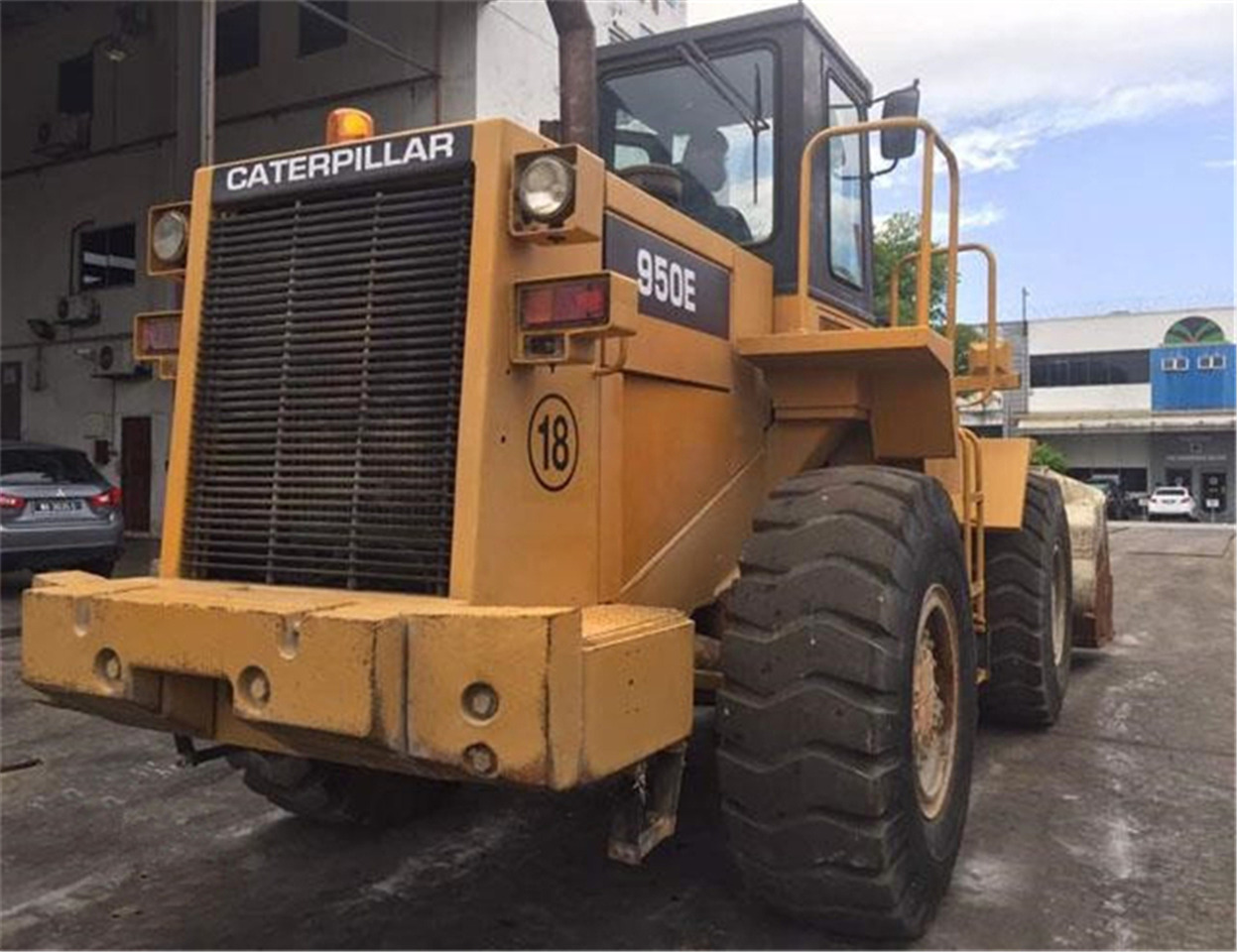 CATERPILLAR 950E - Мини-погрузчик с бортовым поворотом: фото 4 CATERPILLAR 950E - Мини-погрузчик с бортовым поворотом: фото 4