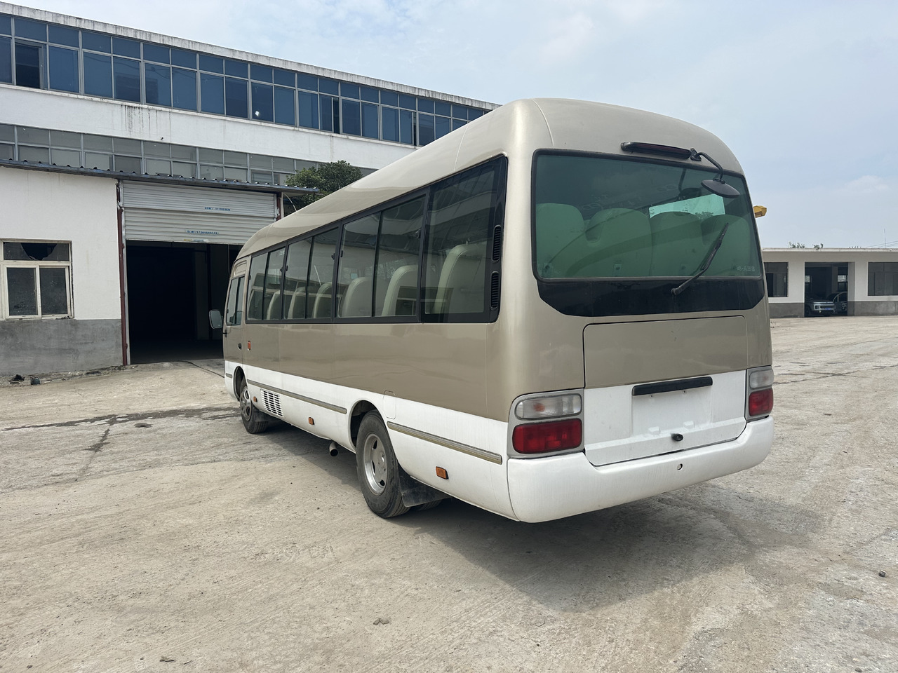 Coaster Instant Discount Don’t Miss - Городской автобус: фото 4 Coaster Instant Discount Don’t Miss - Городской автобус: фото 4