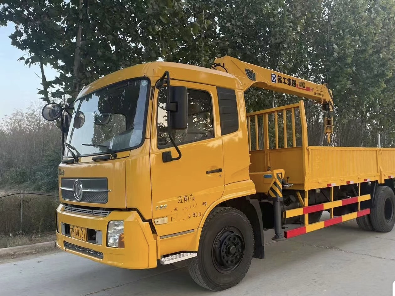DONGFENG 4X4 CLICK HERE FOR DISCOUNT - Автоманипулятор: фото 1 DONGFENG 4X4 CLICK HERE FOR DISCOUNT - Автоманипулятор: фото 1
