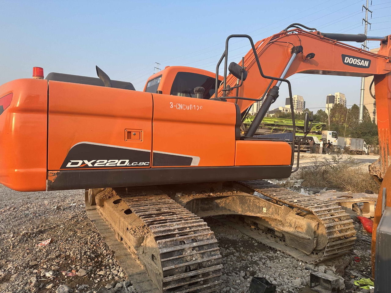 Doosan Mini Excavator DX220 - Мини-экскаватор: фото 4 Doosan Mini Excavator DX220 - Мини-экскаватор: фото 4