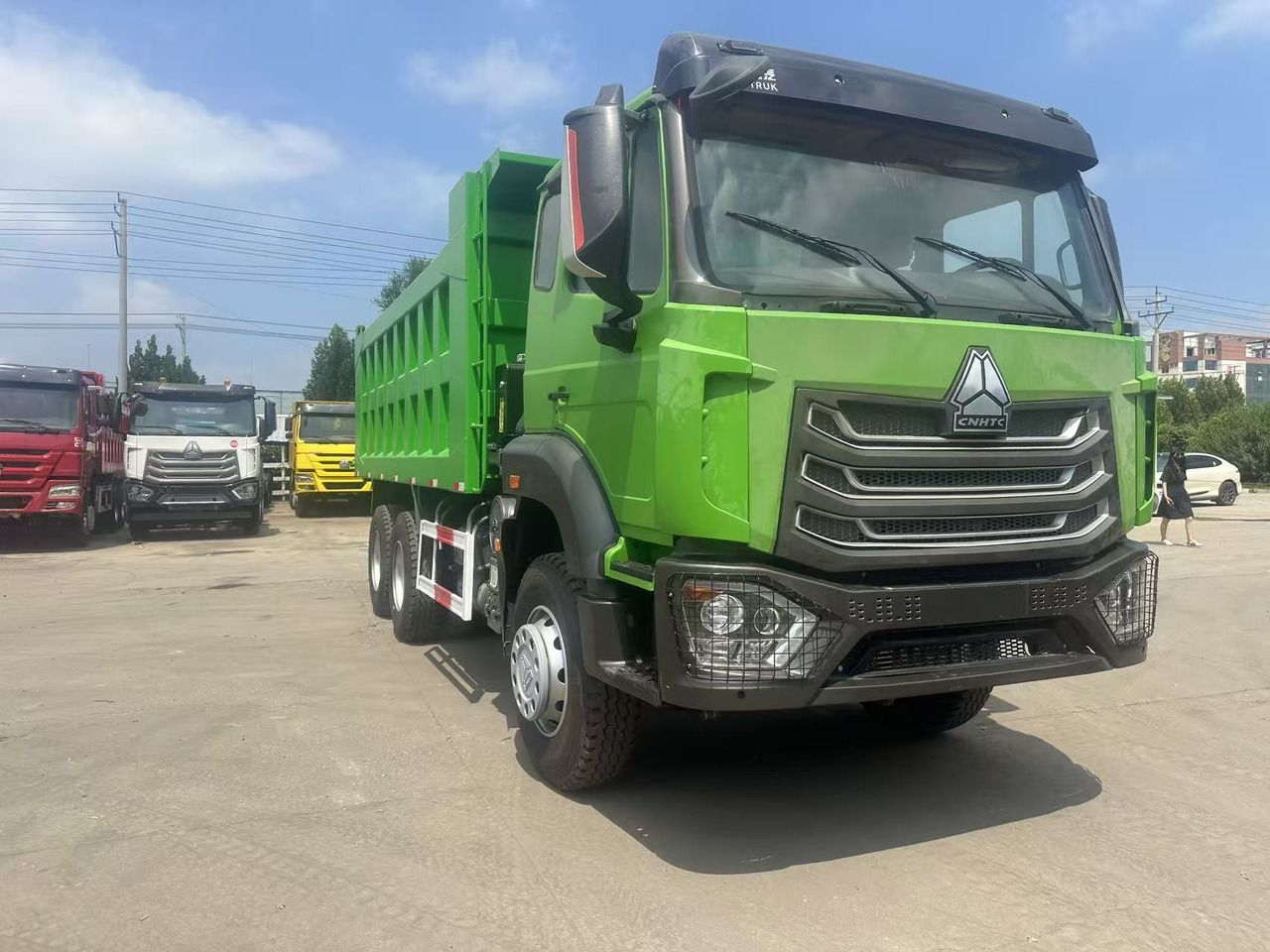 HOWO Haohan 6✖4 Dump Truck Green - Грузовик с закрытым кузовом: фото 1 HOWO Haohan 6✖4 Dump Truck Green - Грузовик с закрытым кузовом: фото 1