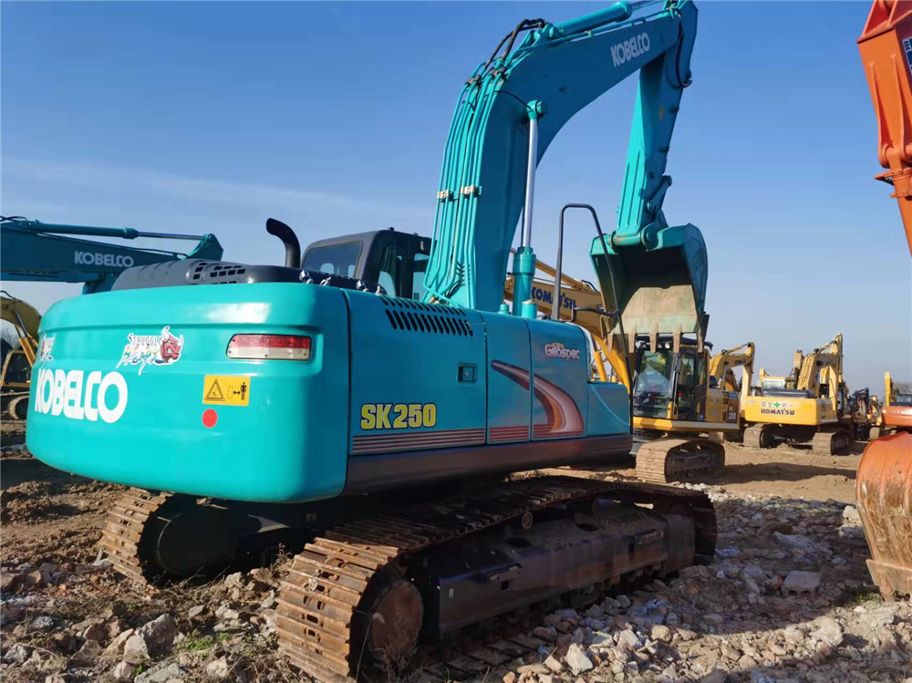 KOBELCO SK250-8 - Гусеничный экскаватор: фото 5 KOBELCO SK250-8 - Гусеничный экскаватор: фото 5