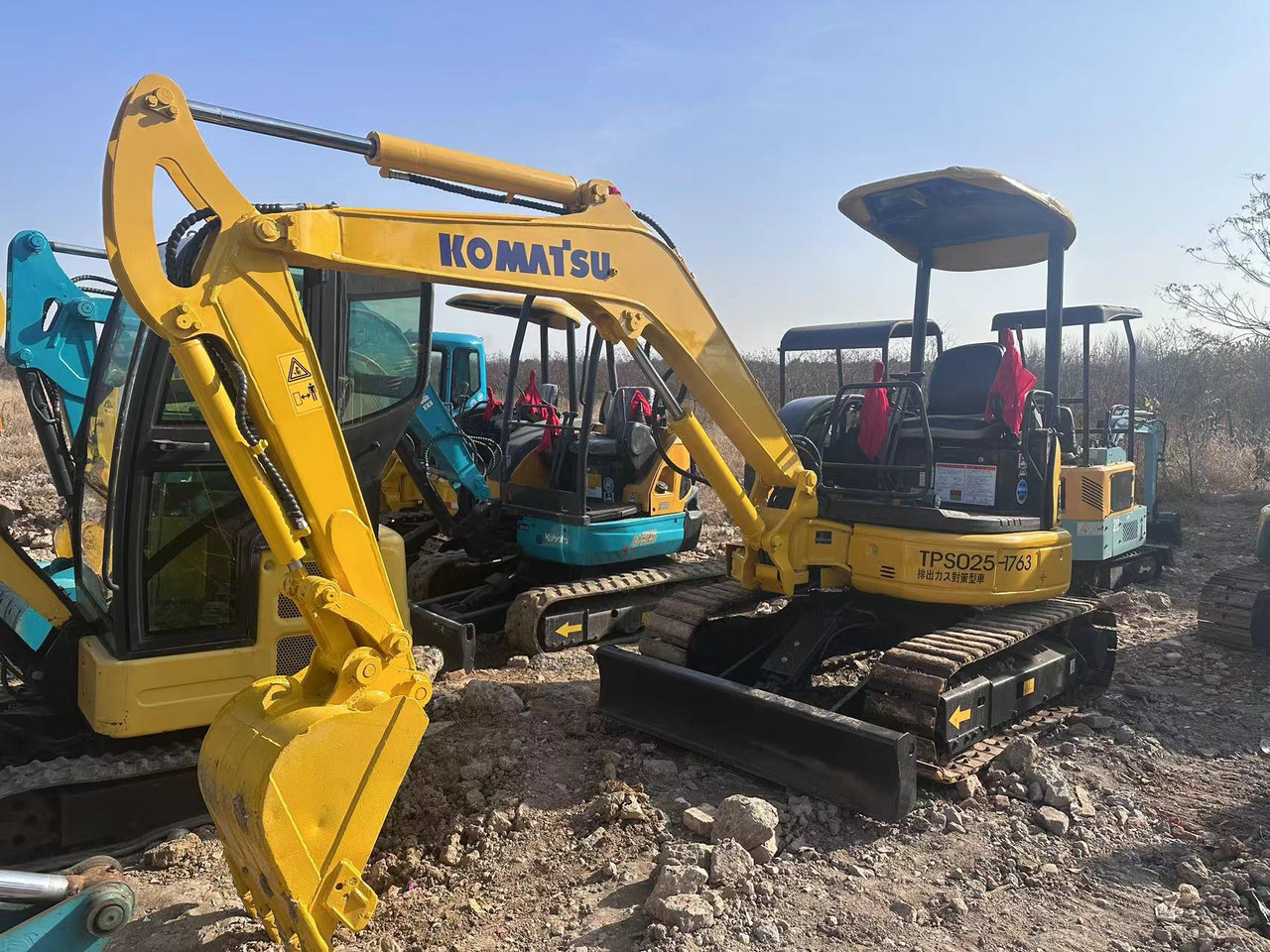 KOMATSU Mini Excavator Pc35 With Open Cab - Мини-экскаватор: фото 5 KOMATSU Mini Excavator Pc35 With Open Cab - Мини-экскаватор: фото 5