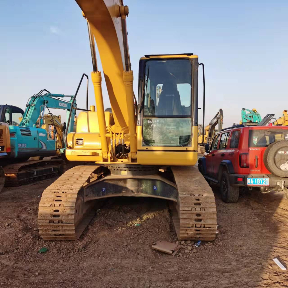 KOMATSU PC160-7 - Гусеничный экскаватор: фото 3 KOMATSU PC160-7 - Гусеничный экскаватор: фото 3