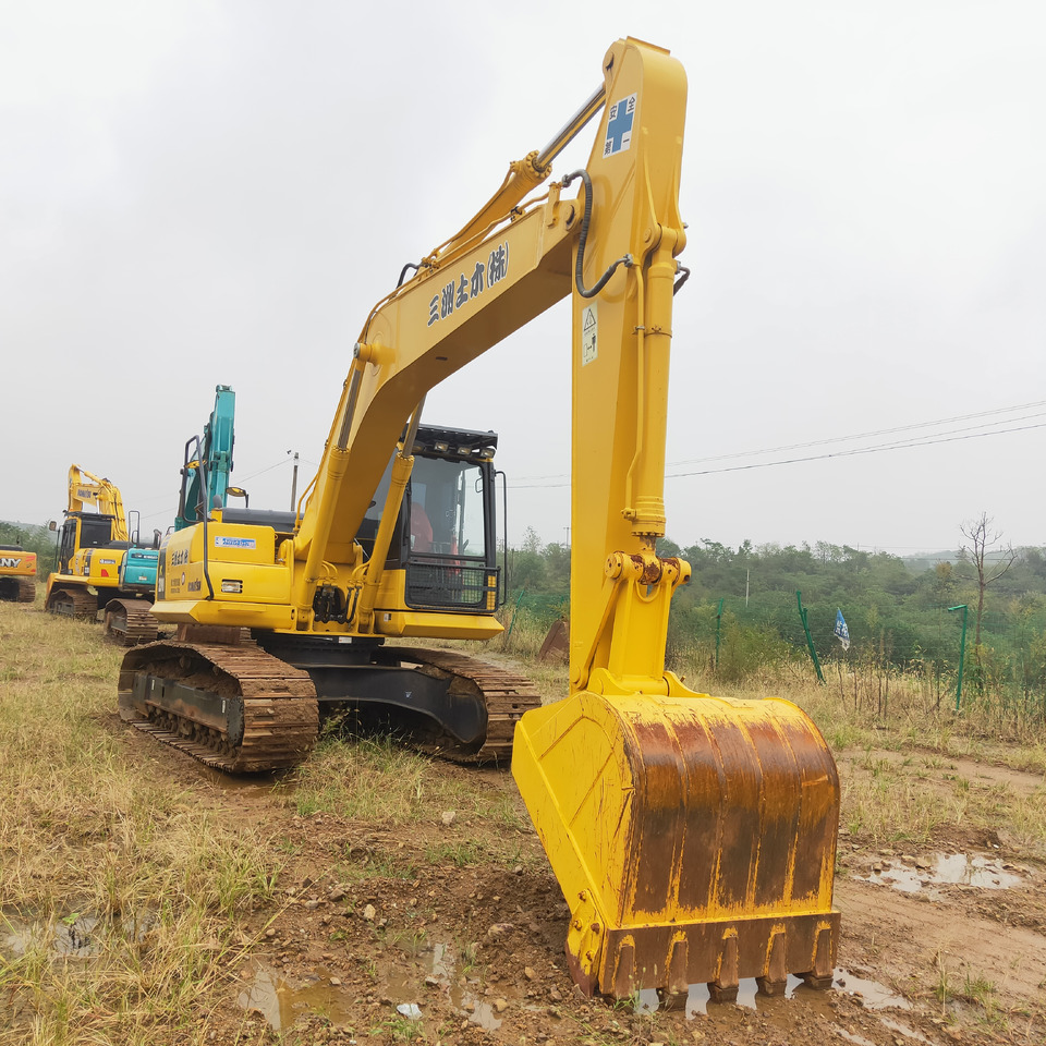 KOMATSU PC200-8 - Гусеничный экскаватор: фото 3 KOMATSU PC200-8 - Гусеничный экскаватор: фото 3