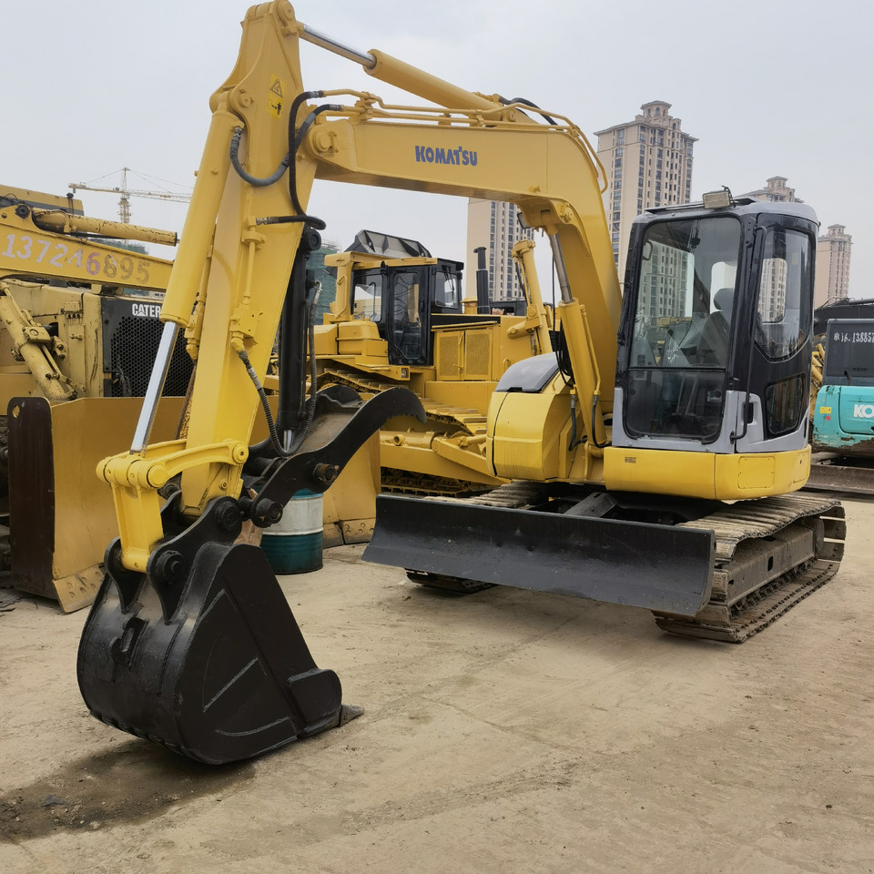 KOMATSU PC78US - Гусеничный экскаватор: фото 1 KOMATSU PC78US - Гусеничный экскаватор: фото 1