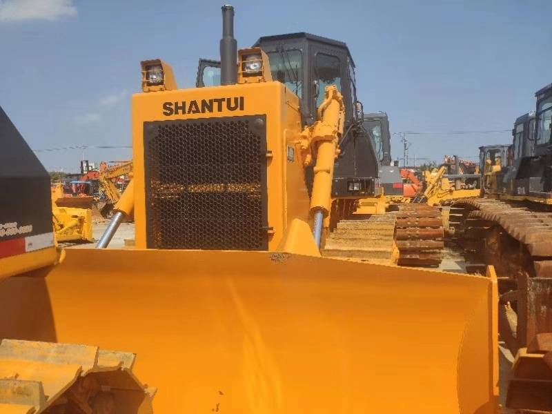 SHANTUI SD32 - Строительная техника: фото 2 SHANTUI SD32 - Строительная техника: фото 2