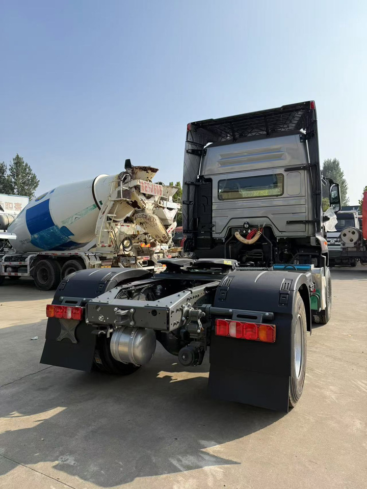 SINOTRUK HOWO NX CLICK HERE FOR DISCOUNT - Тягач: фото 3 SINOTRUK HOWO NX CLICK HERE FOR DISCOUNT - Тягач: фото 3