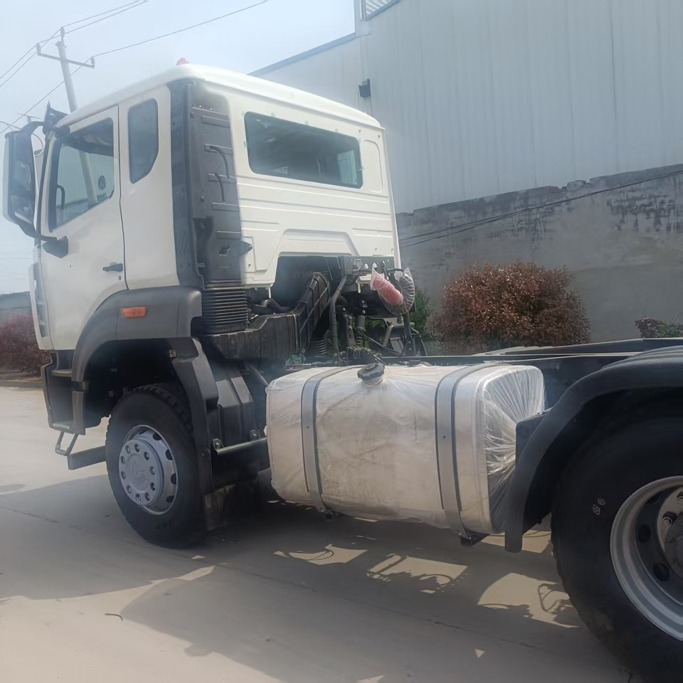 SINOTRUK NX CLICK HERE FOR DISCOUNT - Тягач: фото 3 SINOTRUK NX CLICK HERE FOR DISCOUNT - Тягач: фото 3