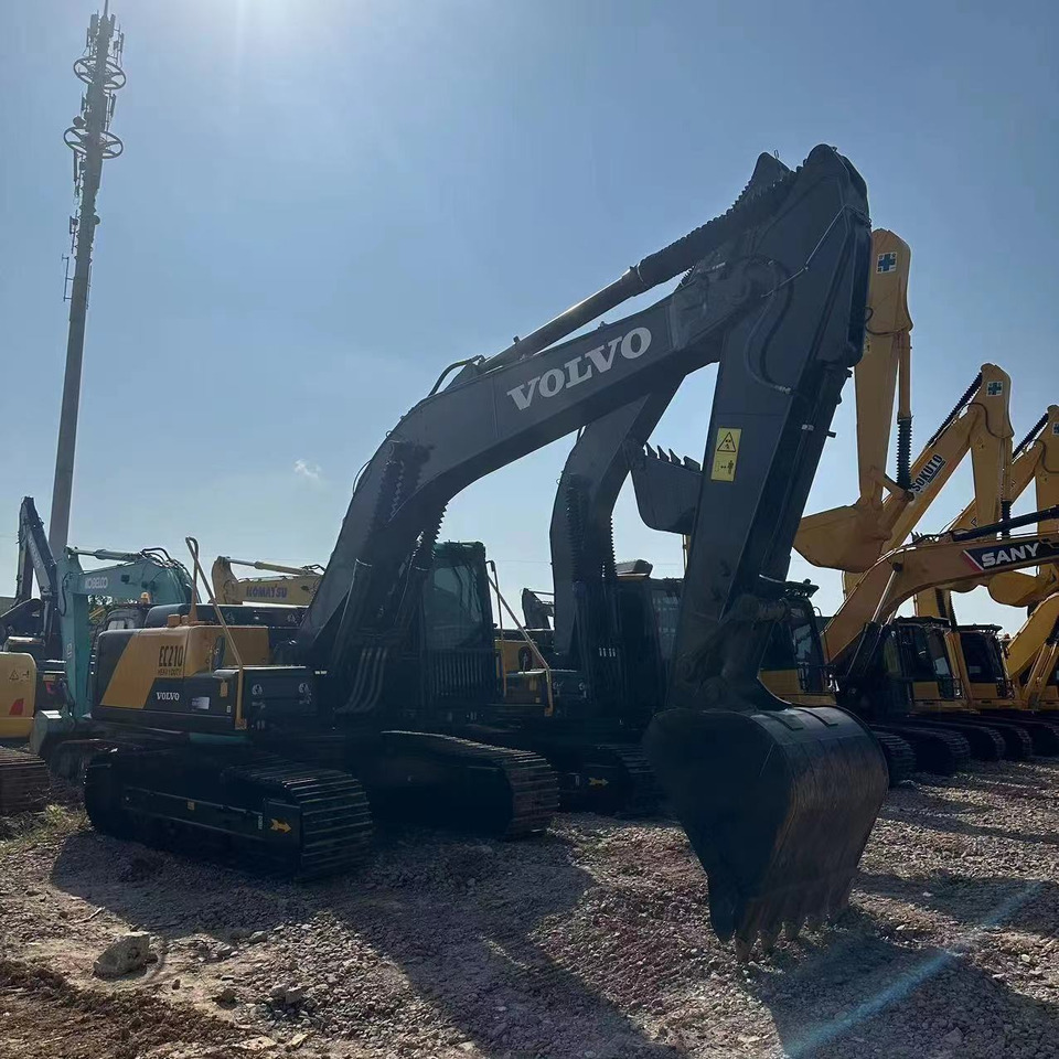 VOLVO Excavator EC210B Click for Discount - Гусеничный экскаватор: фото 3 VOLVO Excavator EC210B Click for Discount - Гусеничный экскаватор: фото 3