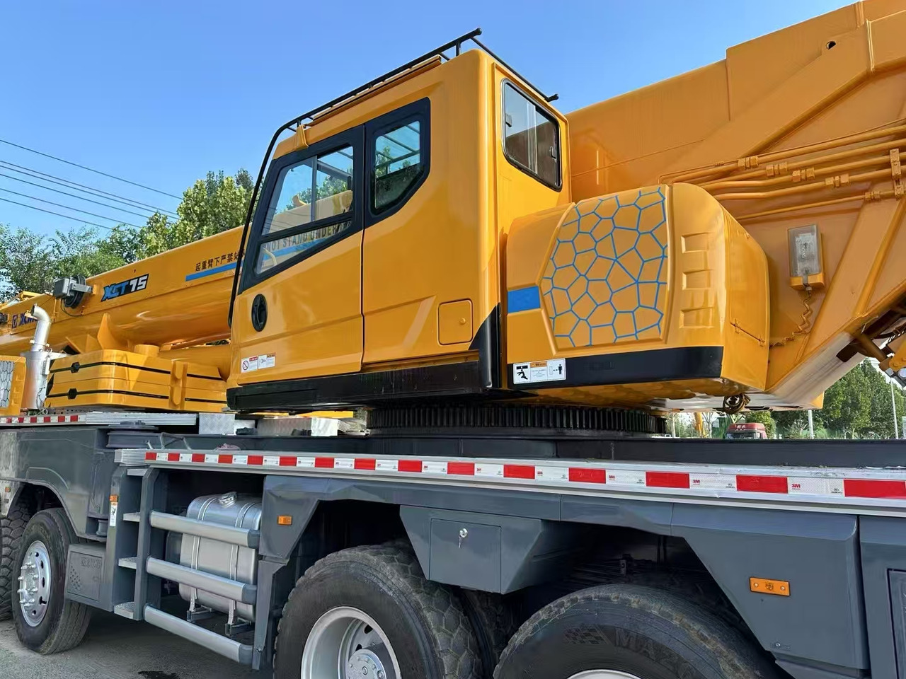 Вседорожный кран XCMG Crane XCT80: фото 11 Вседорожный кран XCMG Crane XCT80: фото 11