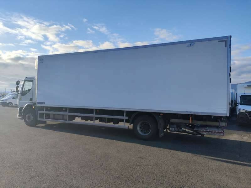 Camion Porteur 19 TONNES 320 CV HAYON CAISSE LAMBERET GROUPE CARRIER SUPRA 1150 -12 MT - Рефрижератор: фото 3 Camion Porteur 19 TONNES 320 CV HAYON CAISSE LAMBERET GROUPE CARRIER SUPRA 1150 -12 MT - Рефрижератор: фото 3