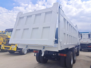 SHACMAN Shacman Lorry Dump Truck for Sale in Namibia - Грузовик: фото 4 SHACMAN Shacman Lorry Dump Truck for Sale in Namibia - Грузовик: фото 4