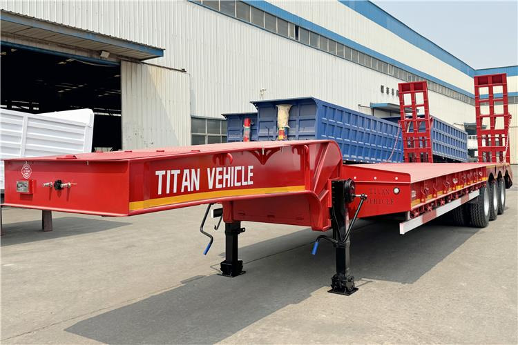 TITAN 3 Axle 60 Ton Truck Lowbed Trailer for Sale In Kenya - Низкорамный полуприцеп: фото 2 TITAN 3 Axle 60 Ton Truck Lowbed Trailer for Sale In Kenya - Низкорамный полуприцеп: фото 2