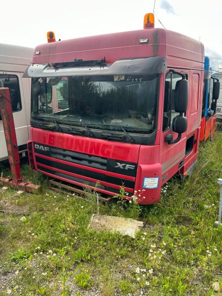 DAF XF105-510 Rouge Grenat - Кабина для Грузовиков: фото 1 DAF XF105-510 Rouge Grenat - Кабина для Грузовиков: фото 1