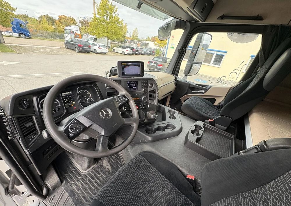 Рефрижератор Mercedes-Benz Actros 2543 6x2 chłodnia izoterma 18 palet oś skrętna: фото 20 Рефрижератор Mercedes-Benz Actros 2543 6x2 chłodnia izoterma 18 palet oś skrętna: фото 20