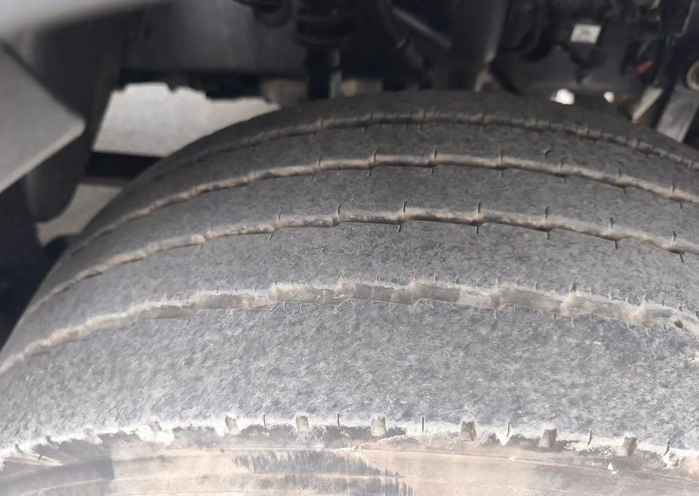 Renault GAMA D 14.210 chłodnia izoterma 16 palet poduszka - Рефрижератор: фото 5 Renault GAMA D 14.210 chłodnia izoterma 16 palet poduszka - Рефрижератор: фото 5