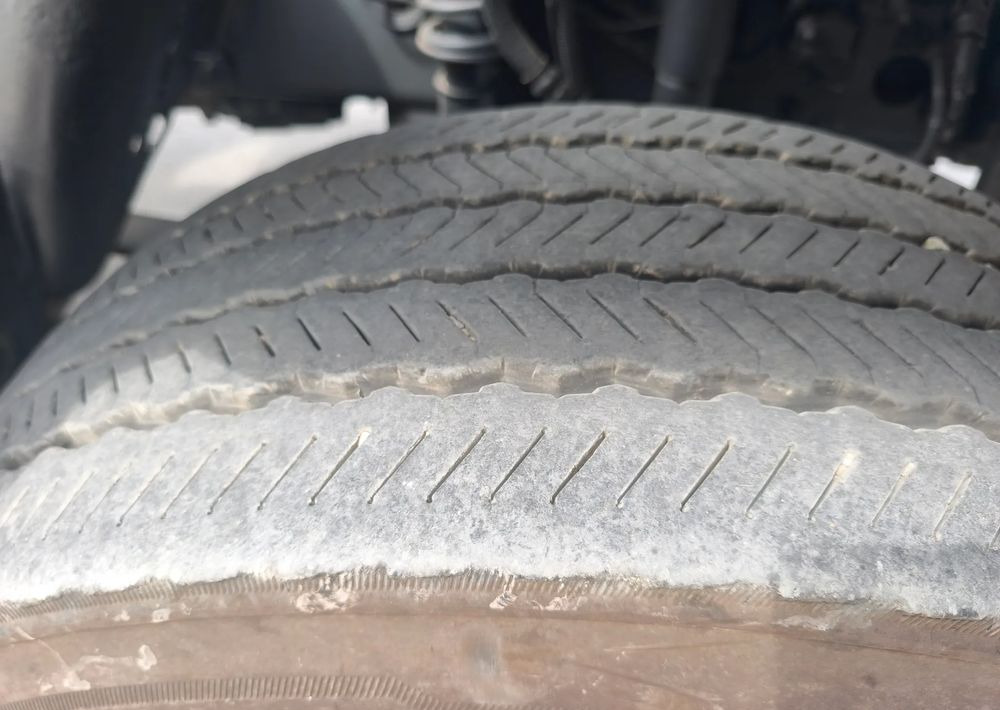 Renault Gama D 16.250 rama do zabudowy poduszka blokada mostu - Грузовик-шасси: фото 4 Renault Gama D 16.250 rama do zabudowy poduszka blokada mostu - Грузовик-шасси: фото 4