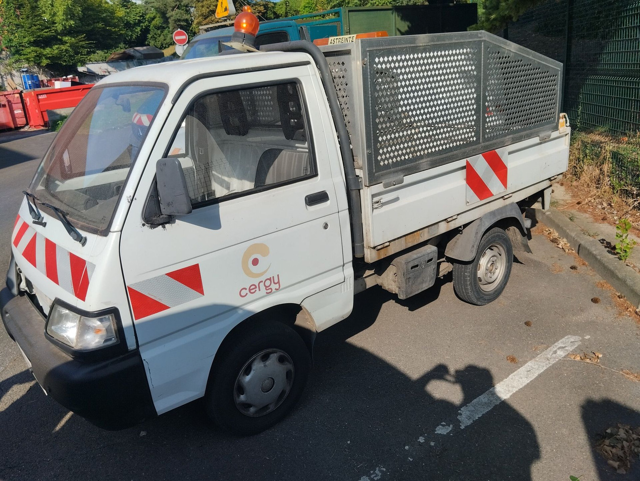 PIAGGIO PORTER 208EVW95 benne - Грузовой электромобиль, Самосвал: фото 4 PIAGGIO PORTER 208EVW95 benne - Грузовой электромобиль, Самосвал: фото 4