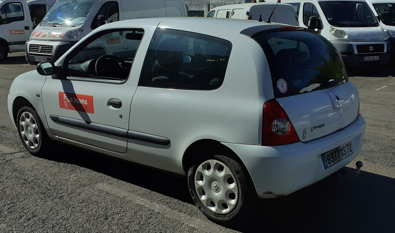 /!\ RESERVÉE AUX PROFESSIONNELS DE L'AUTOMOBILE UNIQUEMENT ! - Легковой автомобиль: фото 4 /!\ RESERVÉE AUX PROFESSIONNELS DE L'AUTOMOBILE UNIQUEMENT ! - Легковой автомобиль: фото 4