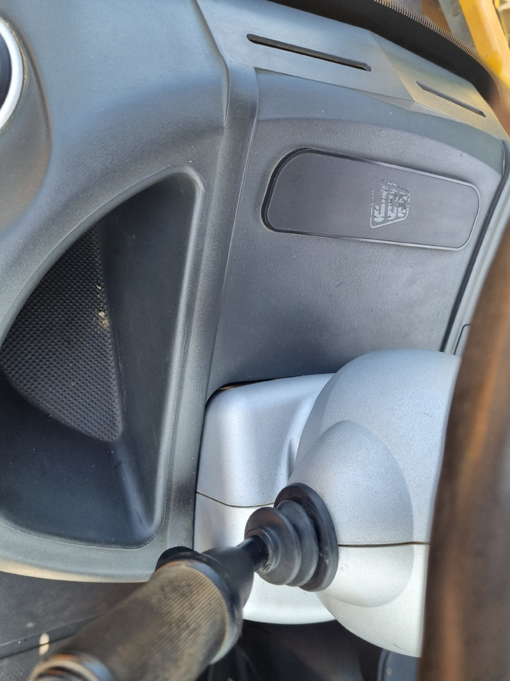 Экскаватор-погрузчик JCB 4CX: фото 7 Экскаватор-погрузчик JCB 4CX: фото 7