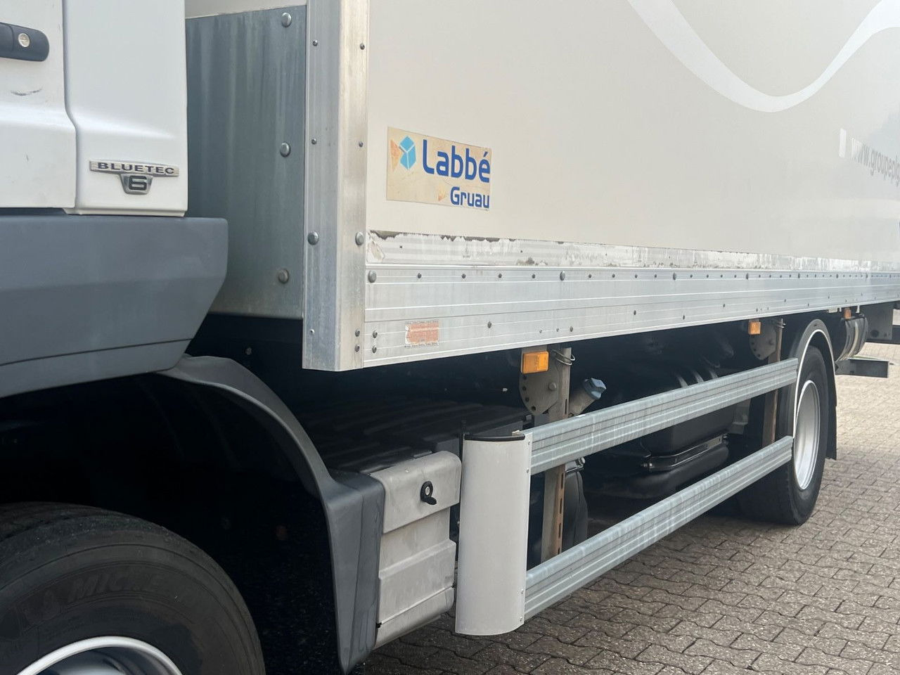 Грузовик с закрытым кузовом Mercedes-Benz Atego 1218 L Classic-Vermietung möglich-ADR-LBW: фото 6 Грузовик с закрытым кузовом Mercedes-Benz Atego 1218 L Classic-Vermietung möglich-ADR-LBW: фото 6