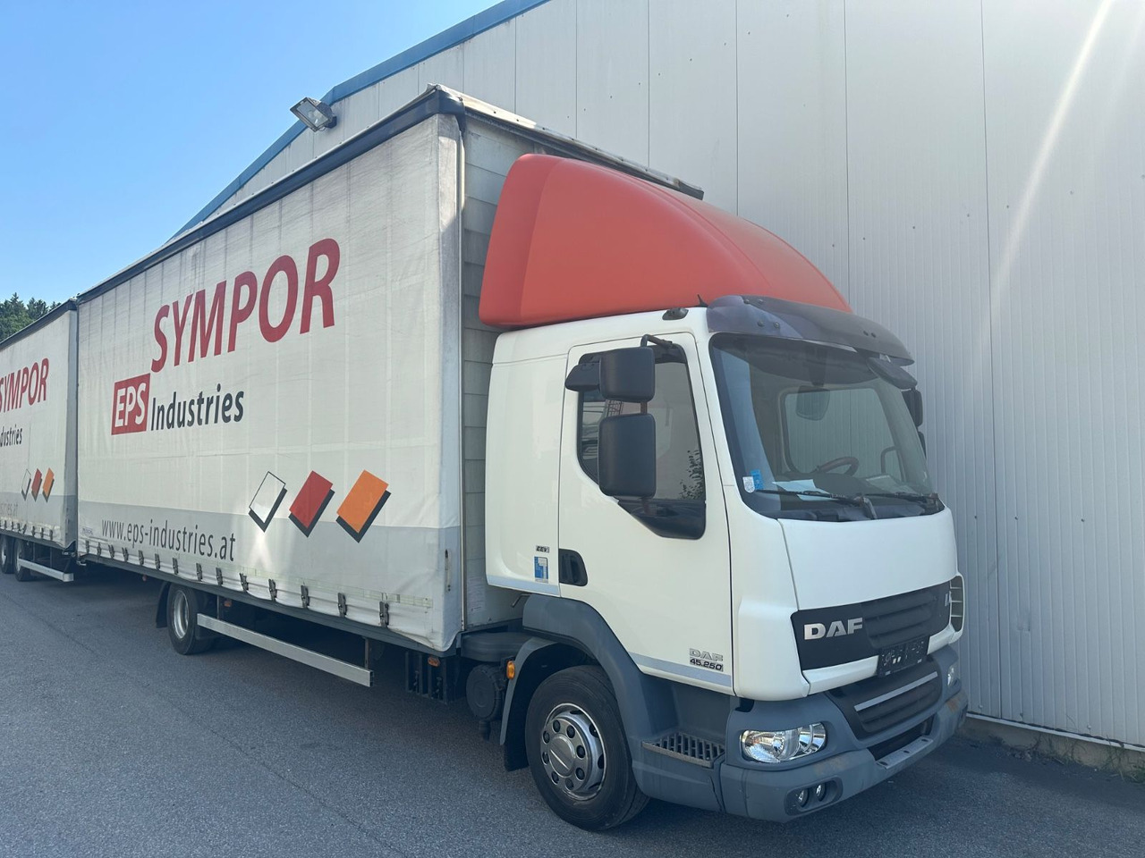DAF LF 250 Schalter 120m° TÜV - Тентованный грузовик: фото 2 DAF LF 250 Schalter 120m° TÜV - Тентованный грузовик: фото 2