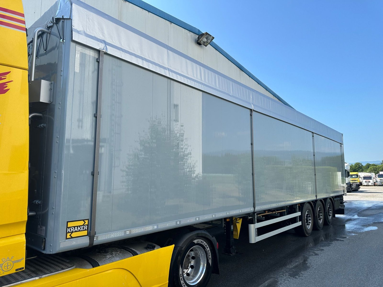 Kraker CF-200ZL  Lift 92m³ - Полуприцеп с подвижным полом: фото 1 Kraker CF-200ZL  Lift 92m³ - Полуприцеп с подвижным полом: фото 1