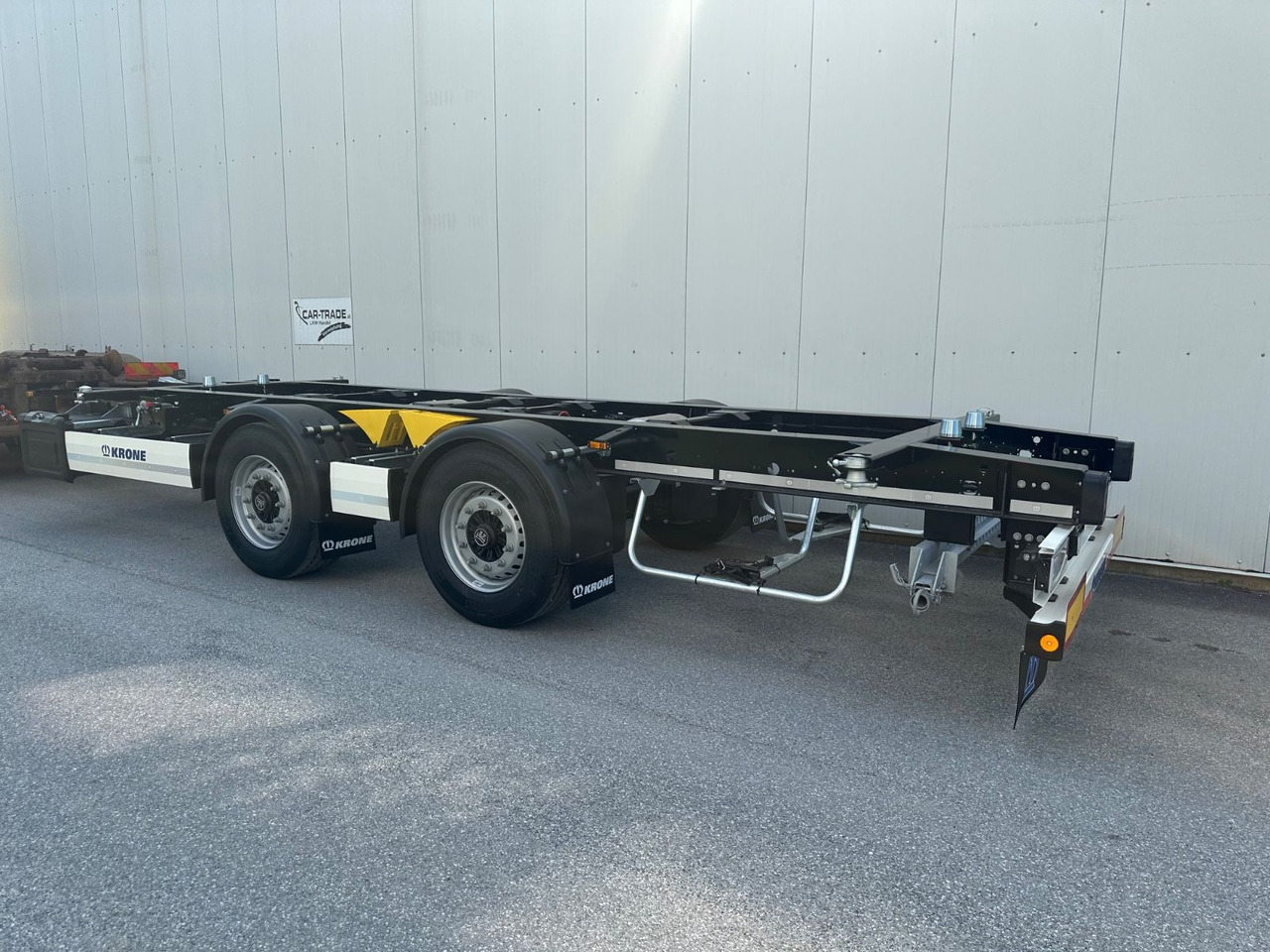 Krone ZZW 18elE10 Tadem BPW Maxi Krone ZZW 18elE10 Tadem BPW Maxi - Прицеп-контейнеровоз/ Сменный кузов: фото 3 Krone ZZW 18elE10 Tadem BPW Maxi Krone ZZW 18elE10 Tadem BPW Maxi - Прицеп-контейнеровоз/ Сменный кузов: фото 3