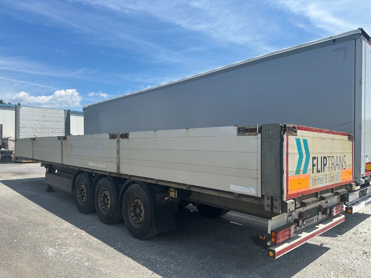 Schmitz Cargobull SCB 24 Bordwand 800 Lift - Полуприцеп бортовой/ Платформа: фото 3 Schmitz Cargobull SCB 24 Bordwand 800 Lift - Полуприцеп бортовой/ Платформа: фото 3