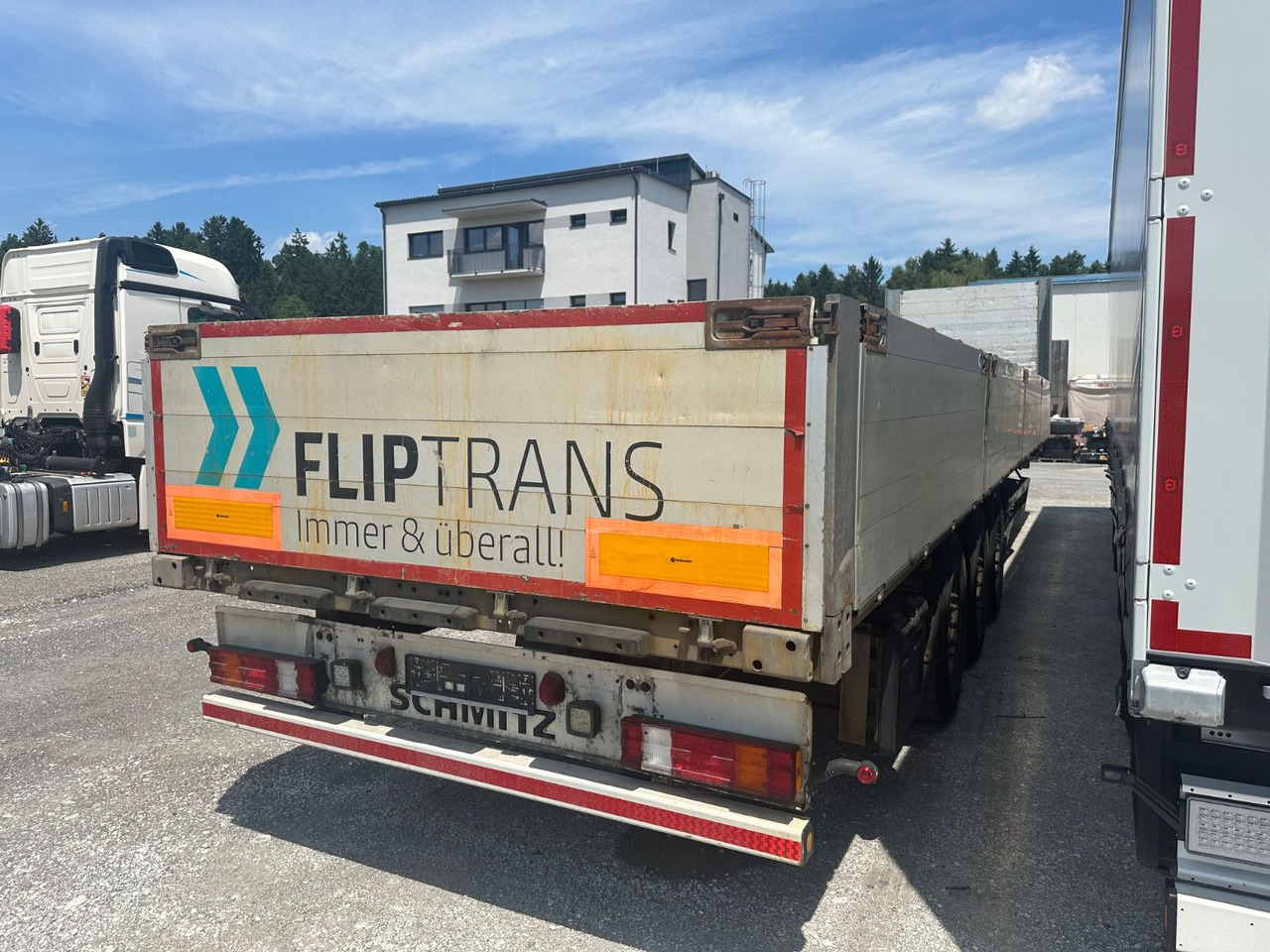 Schmitz Cargobull SCB 24 Bordwand 800 Lift - Полуприцеп бортовой/ Платформа: фото 4 Schmitz Cargobull SCB 24 Bordwand 800 Lift - Полуприцеп бортовой/ Платформа: фото 4