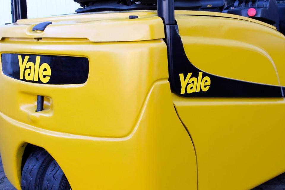 YALE ERP18VT Triplex 5,2m 1800kg - Электропогрузчик: фото 5 YALE ERP18VT Triplex 5,2m 1800kg - Электропогрузчик: фото 5